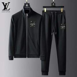 Picture of LV Sweater Suits _SKULVm-5xlkdt0740922